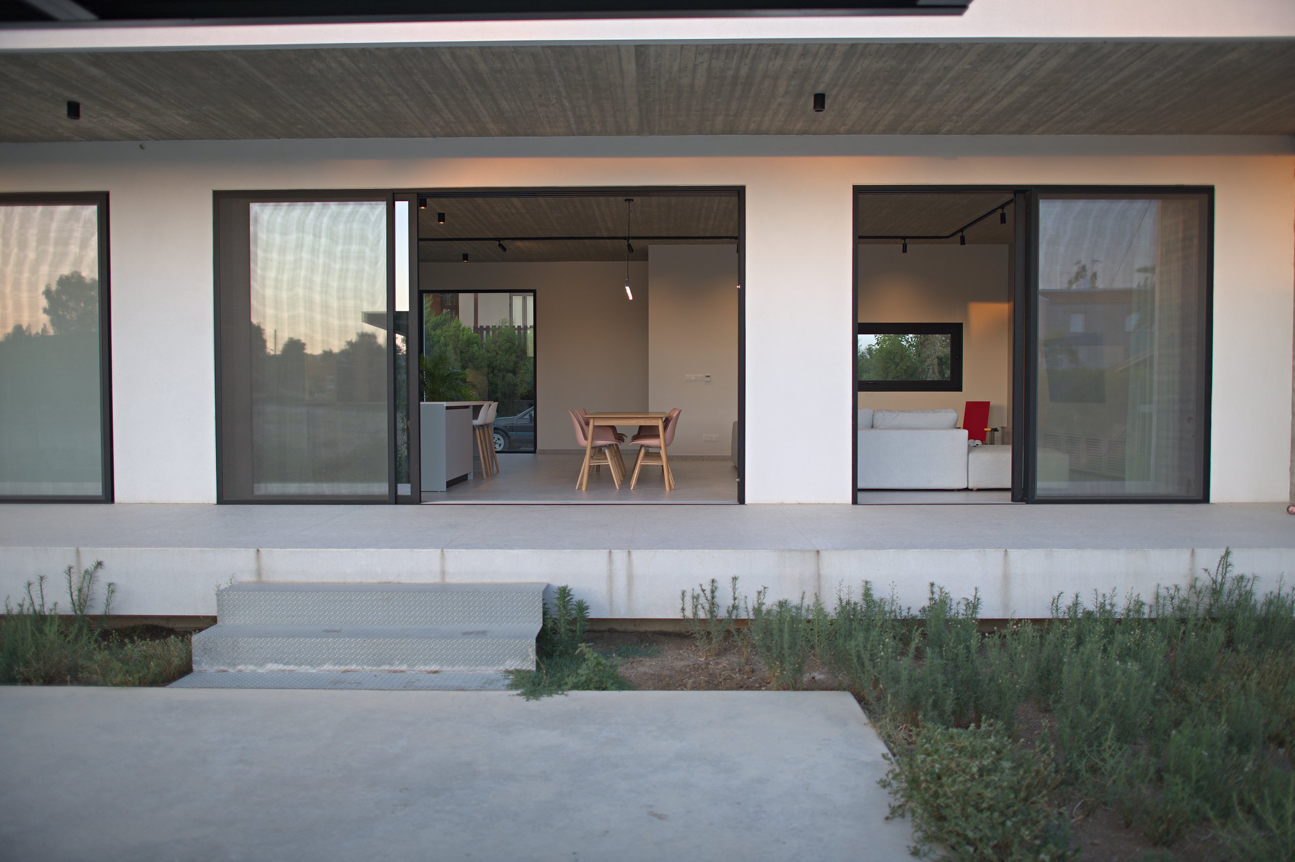 Ground House